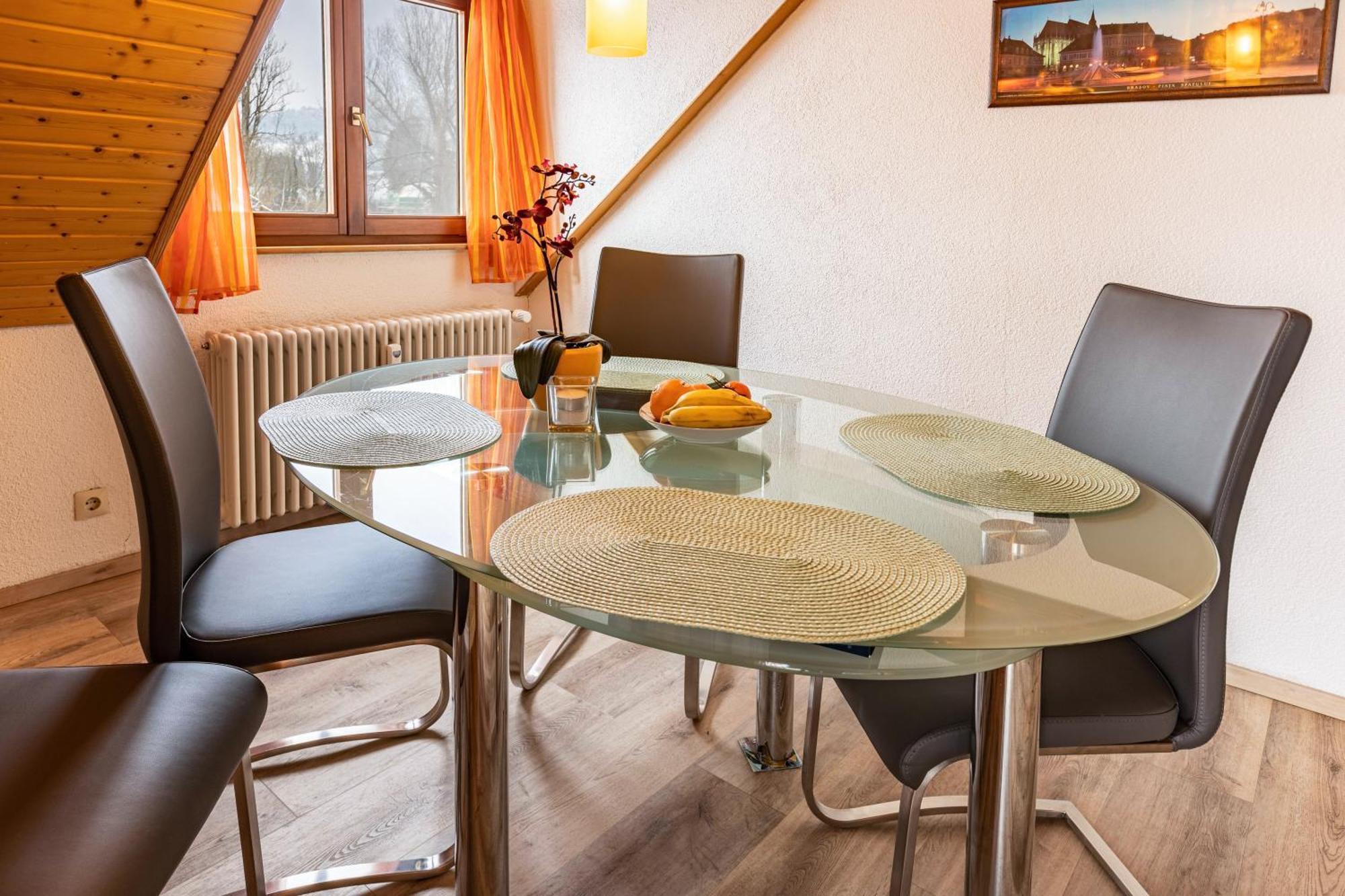 Martin Lafar Apartment