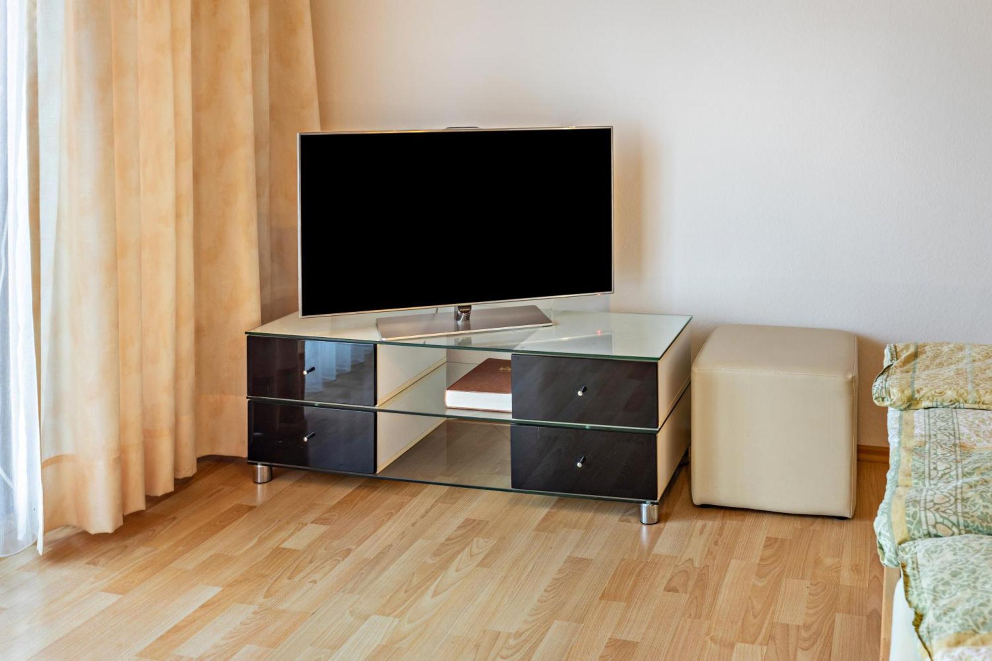 Martin Lafar Apartment Ohningen